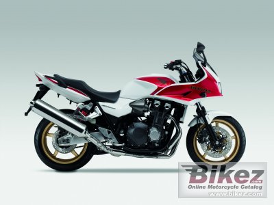 2010 Honda CB1300SA photo